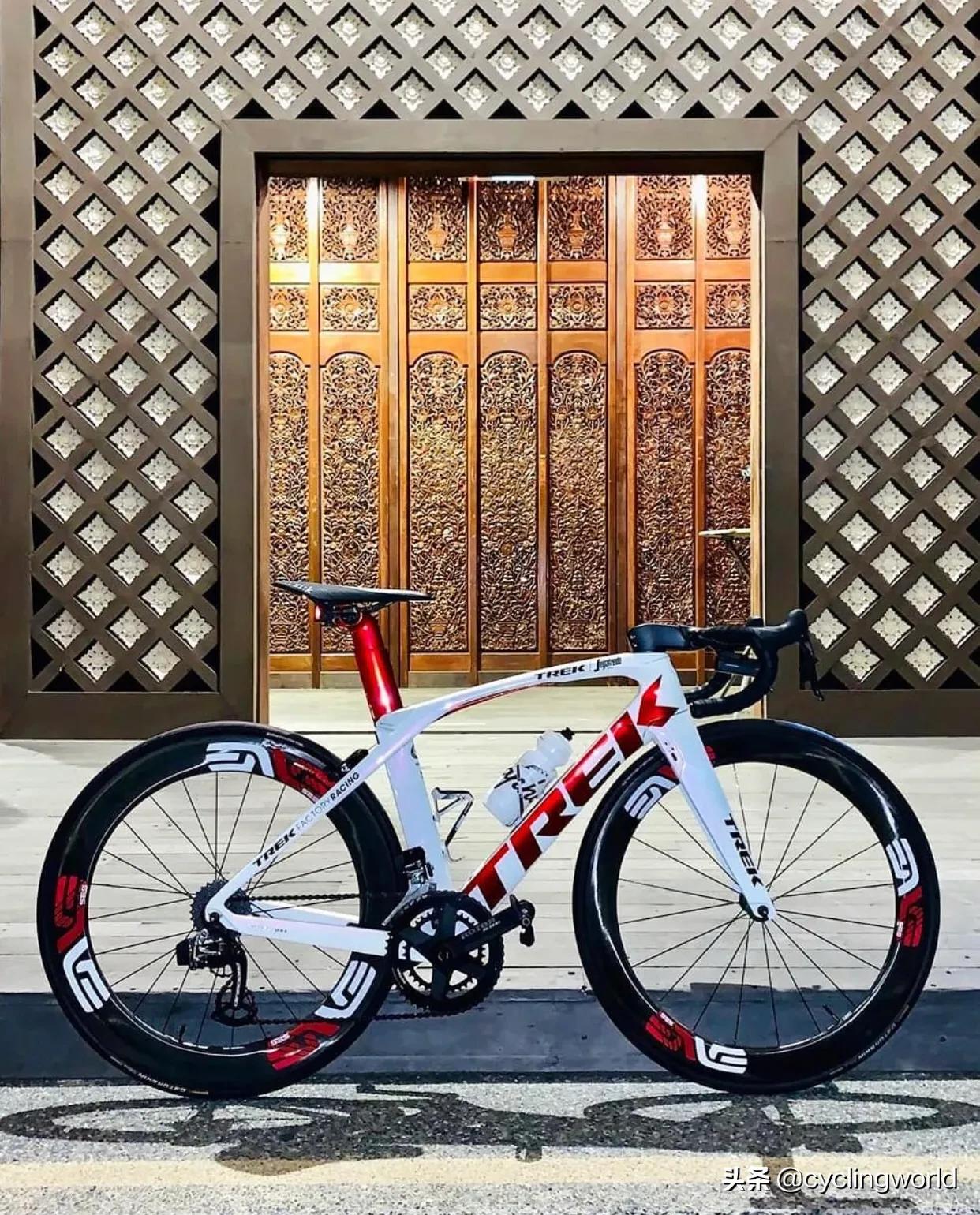 捷安特pinarelloorbea蚕蛹canyon崔克闪电喜欢哪款车型骑行公路车