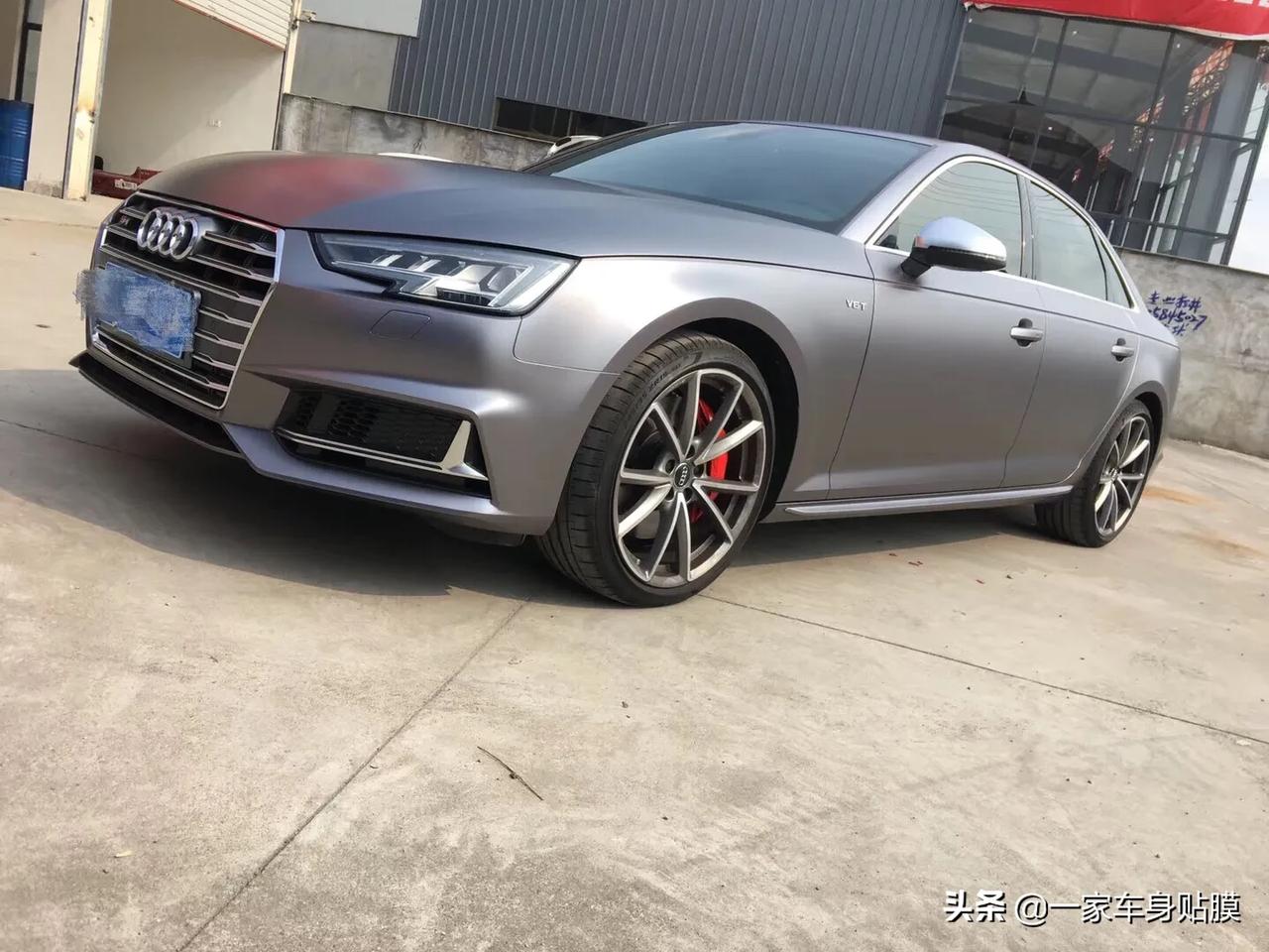 奥迪s4全车电光金属灰完工原厂漆审美疲劳了就换一个颜色又美观又保护