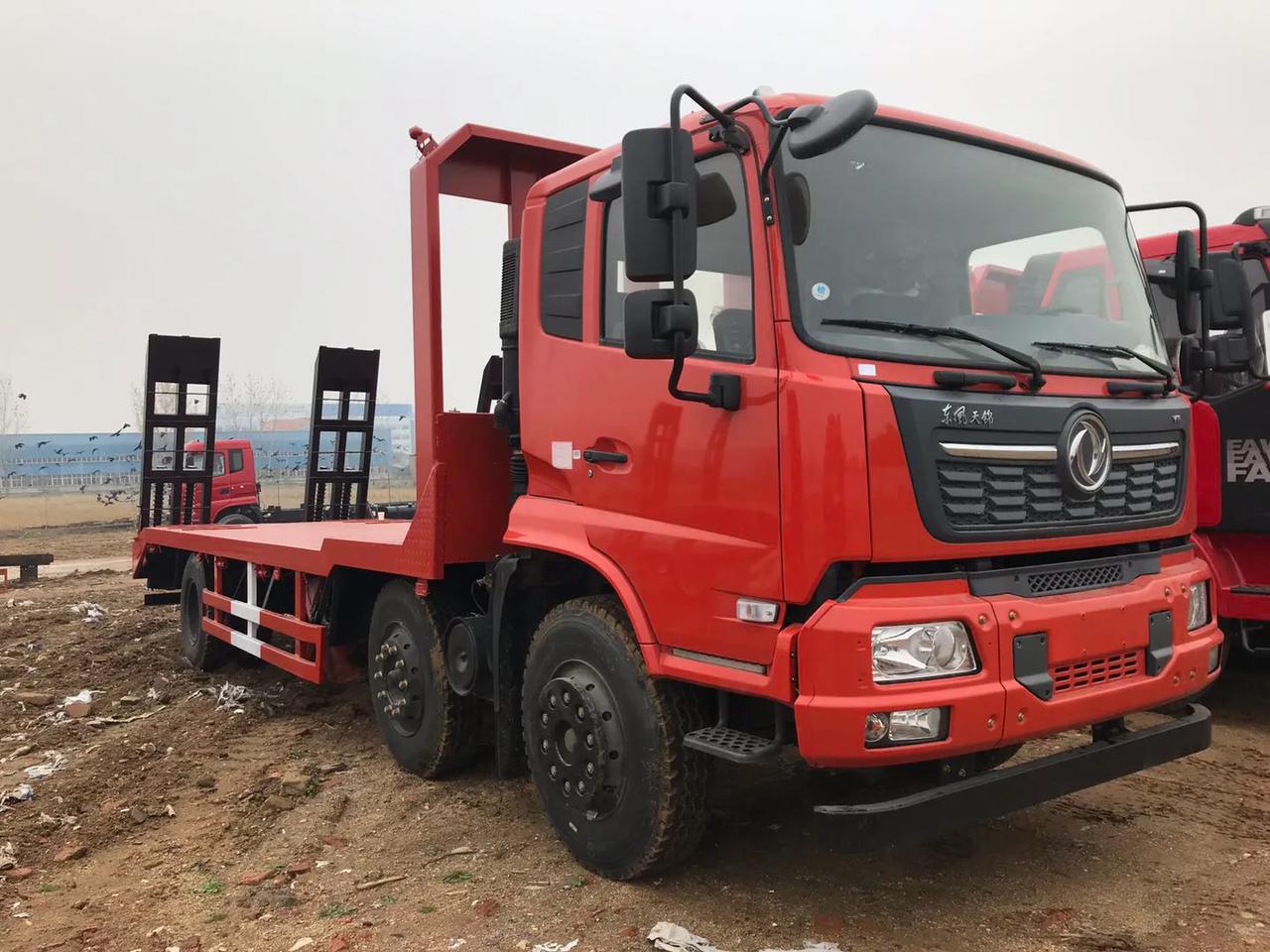 国六东风天锦小三轴平板运输车!玉柴240马力国六发动机,陕齿