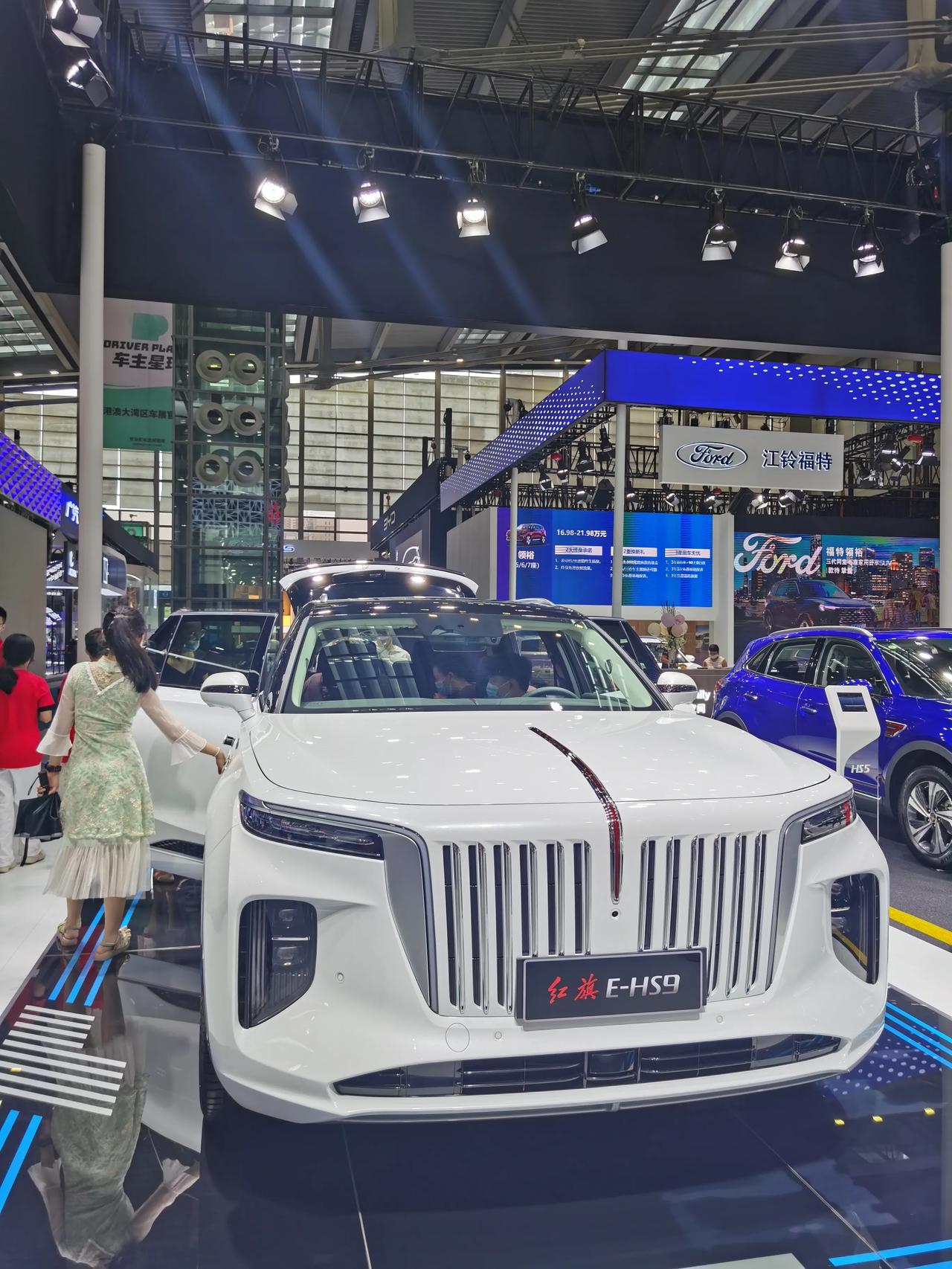 2021深圳车展其实是大卖场
