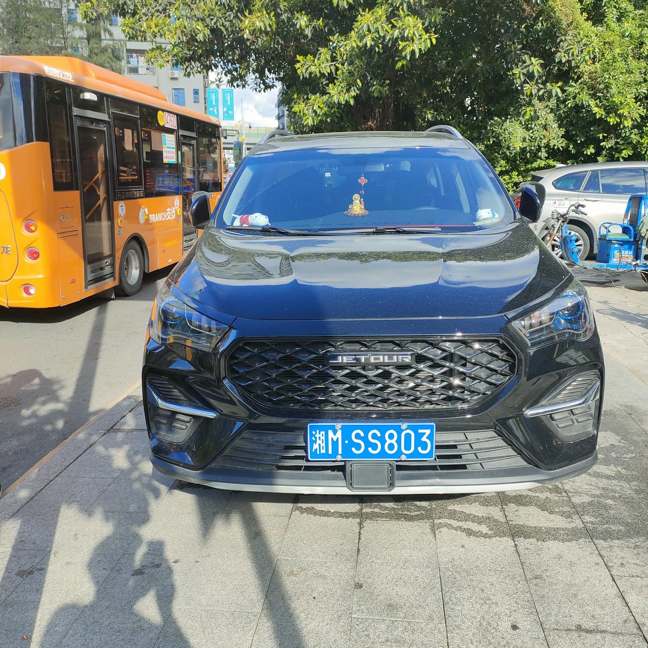 奇瑞x9o看看行不行汽油内燃机配置涡轮增压,销量可以,价格