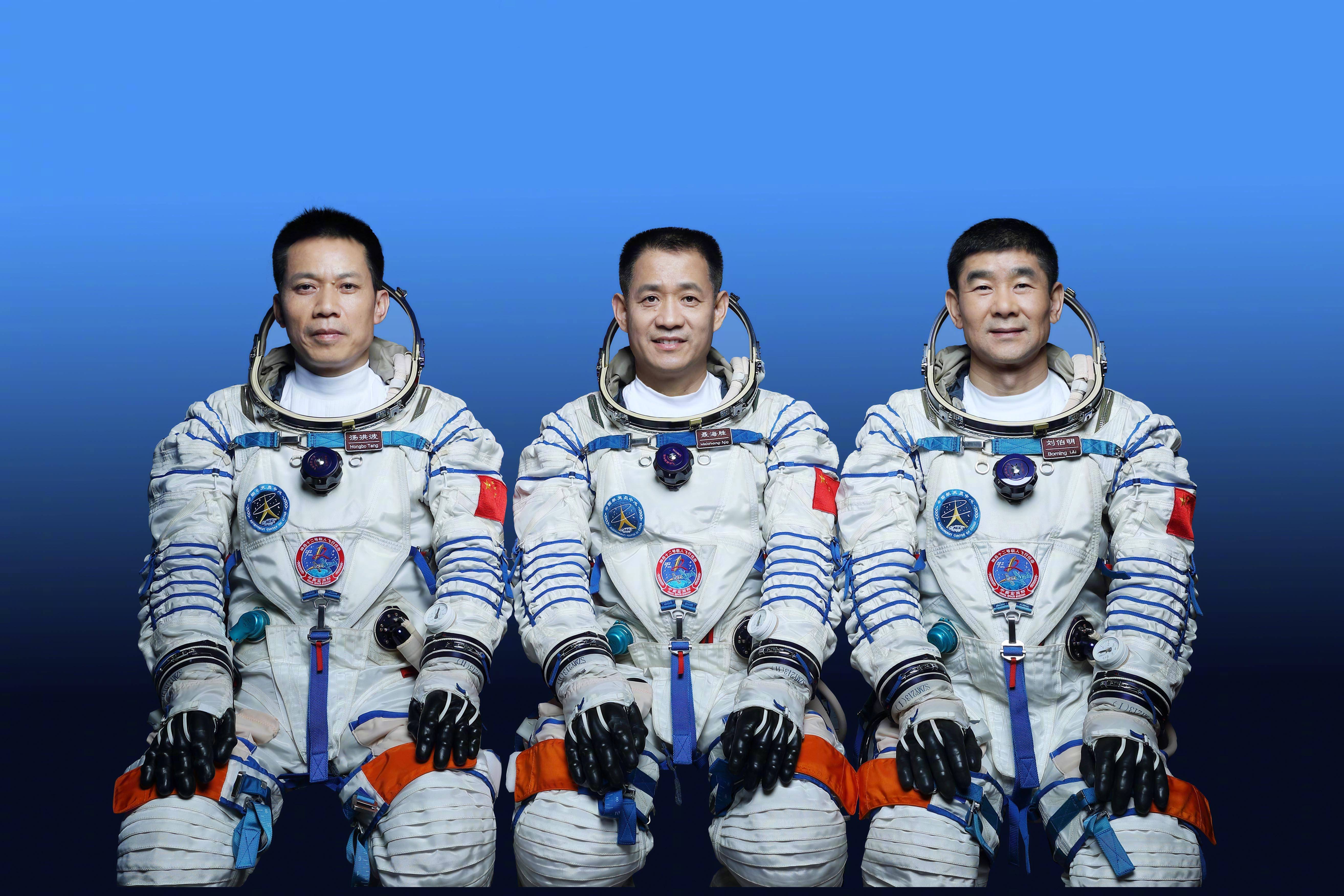 意大利女宇航员秀《兰亭集序》，中国文化的浪漫永远值得相信_魅力_训练_宇宙