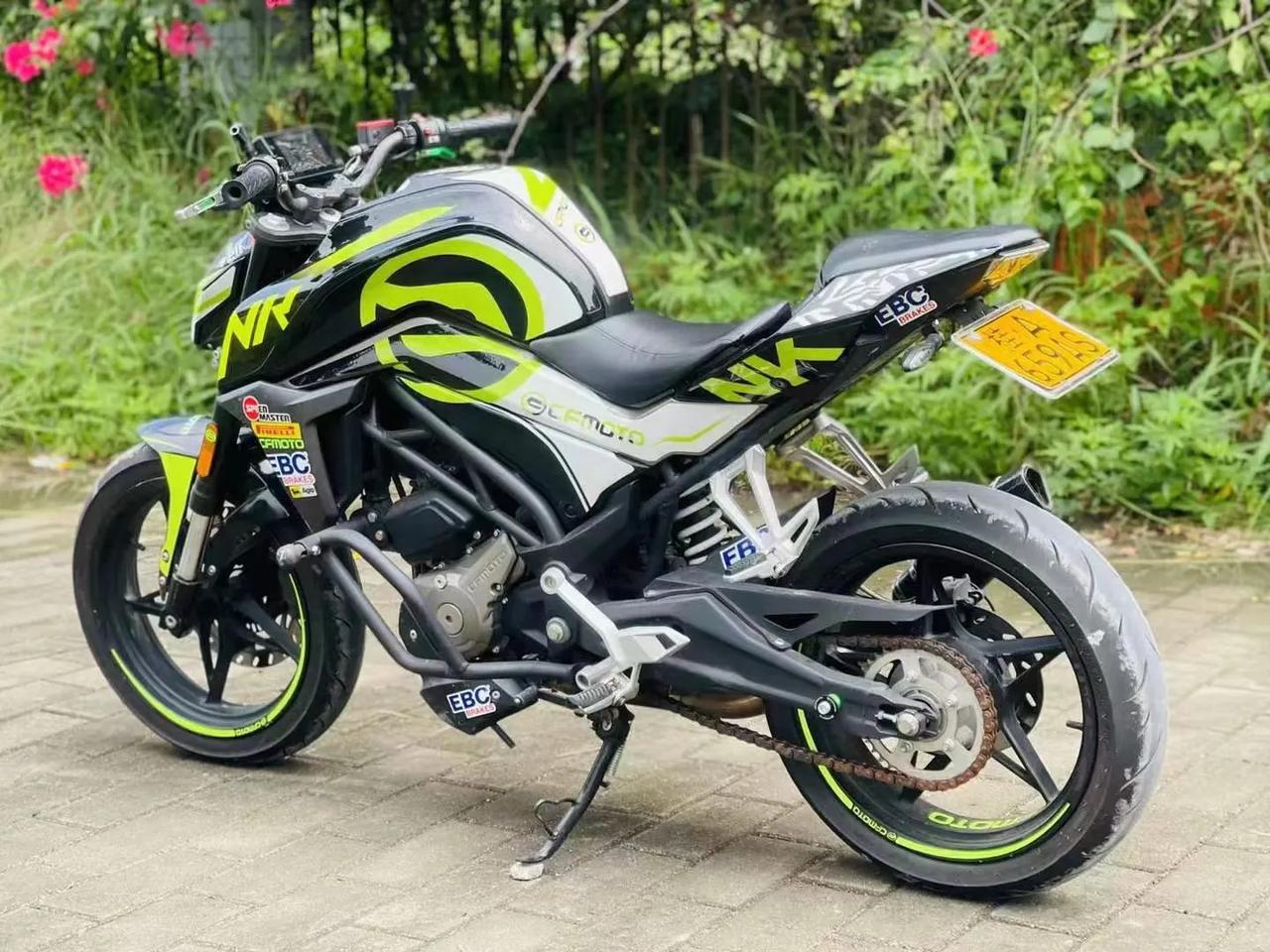 桂a牌,春风nk250街车,2019年国四车,高配带abs