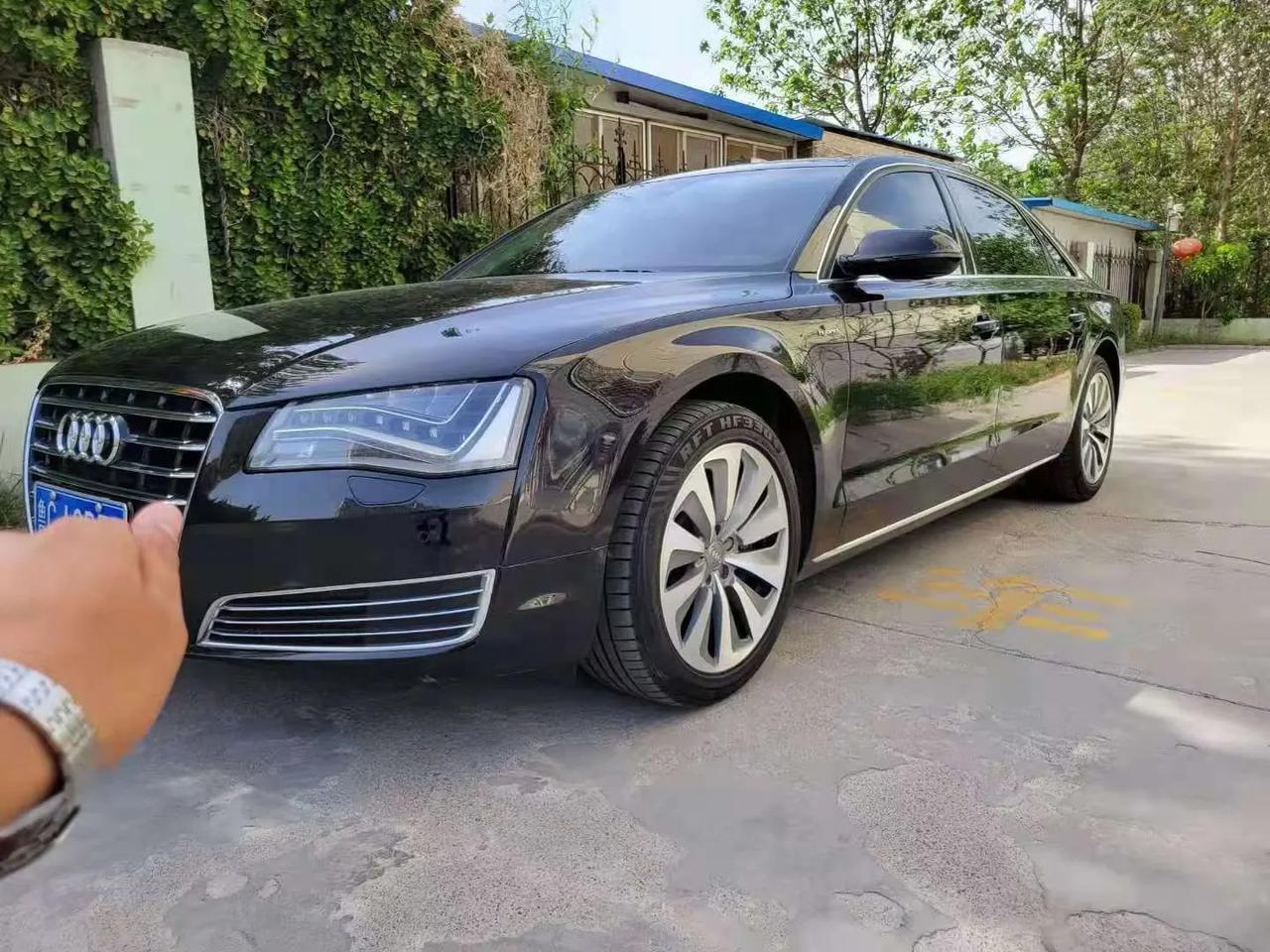 2014年奥迪a8混合动力hybrid,实表15万公里,百公