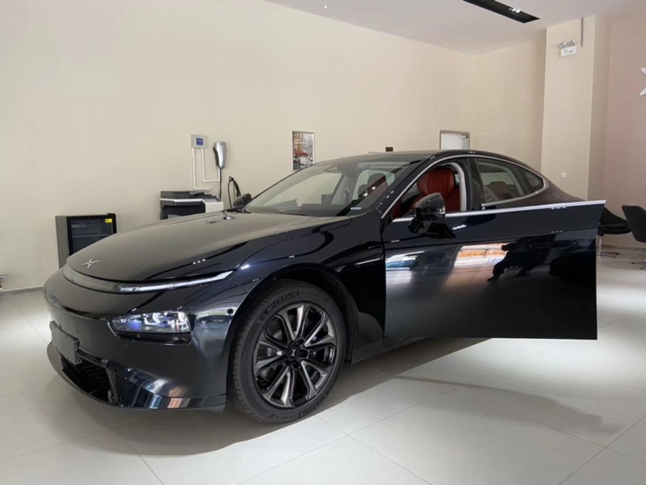 小鹏p7黑武士到啦