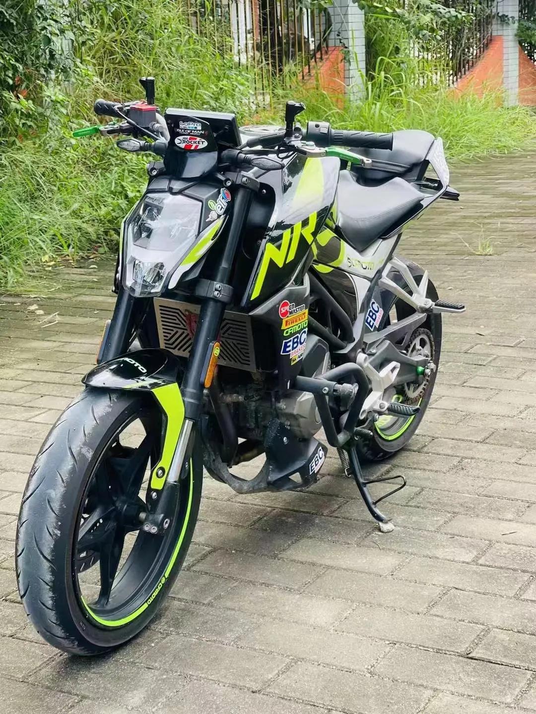 桂a牌,春风nk250街车,2019年国四车,高配带abs