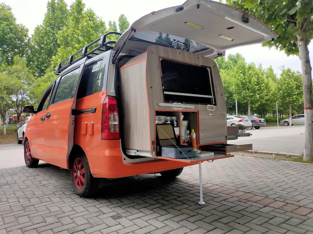 开着我的五菱小床车去旅行