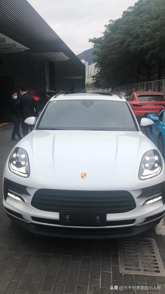 小姐姐都爱开的保时捷-macan#dou是好车 #保时捷macan