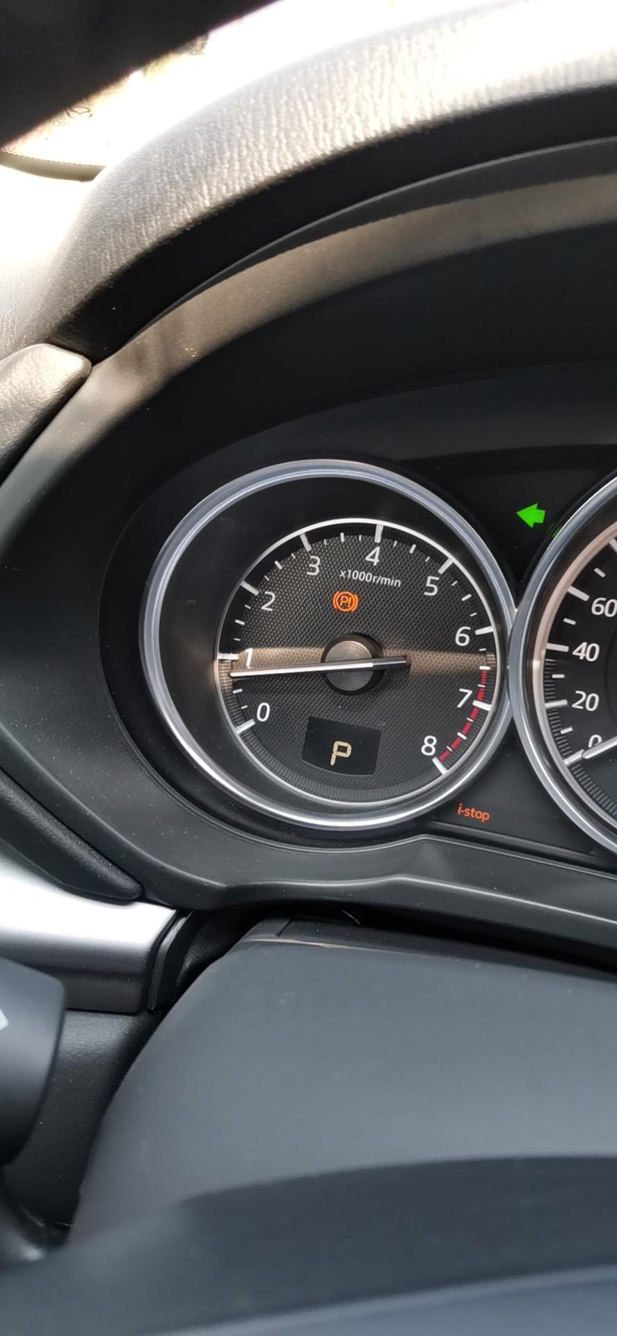 我也是cx5,请问各位老司机,这个灯亮了是什么故障码?从新启