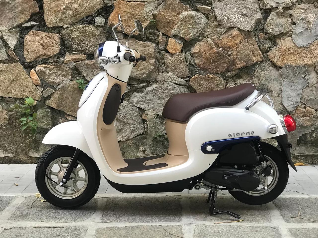 (店铺现货)准新车本田giorno-50 77期 原板小补漆