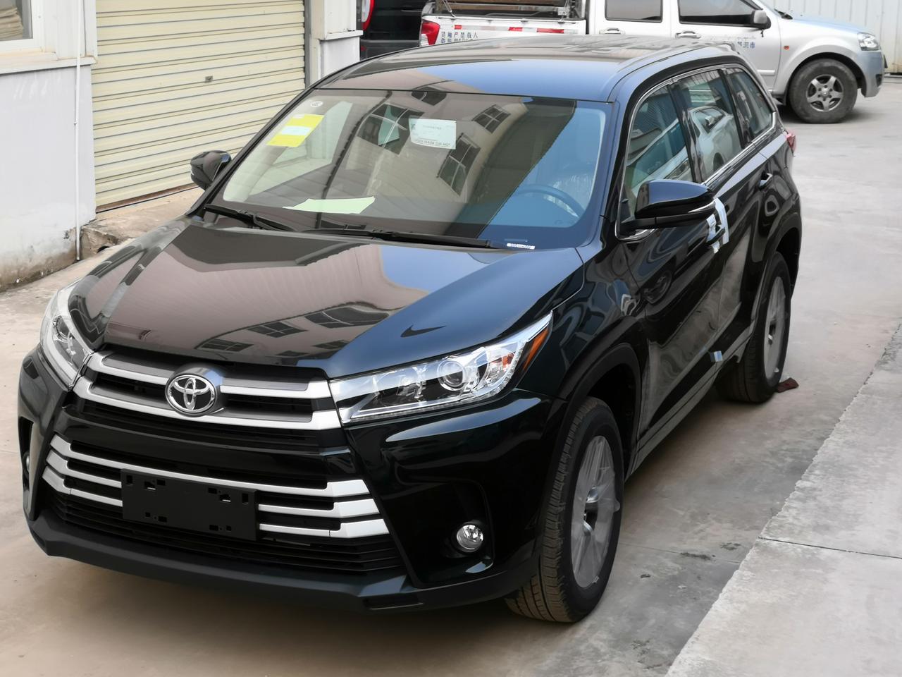 21款丰田汉兰达四驱精英