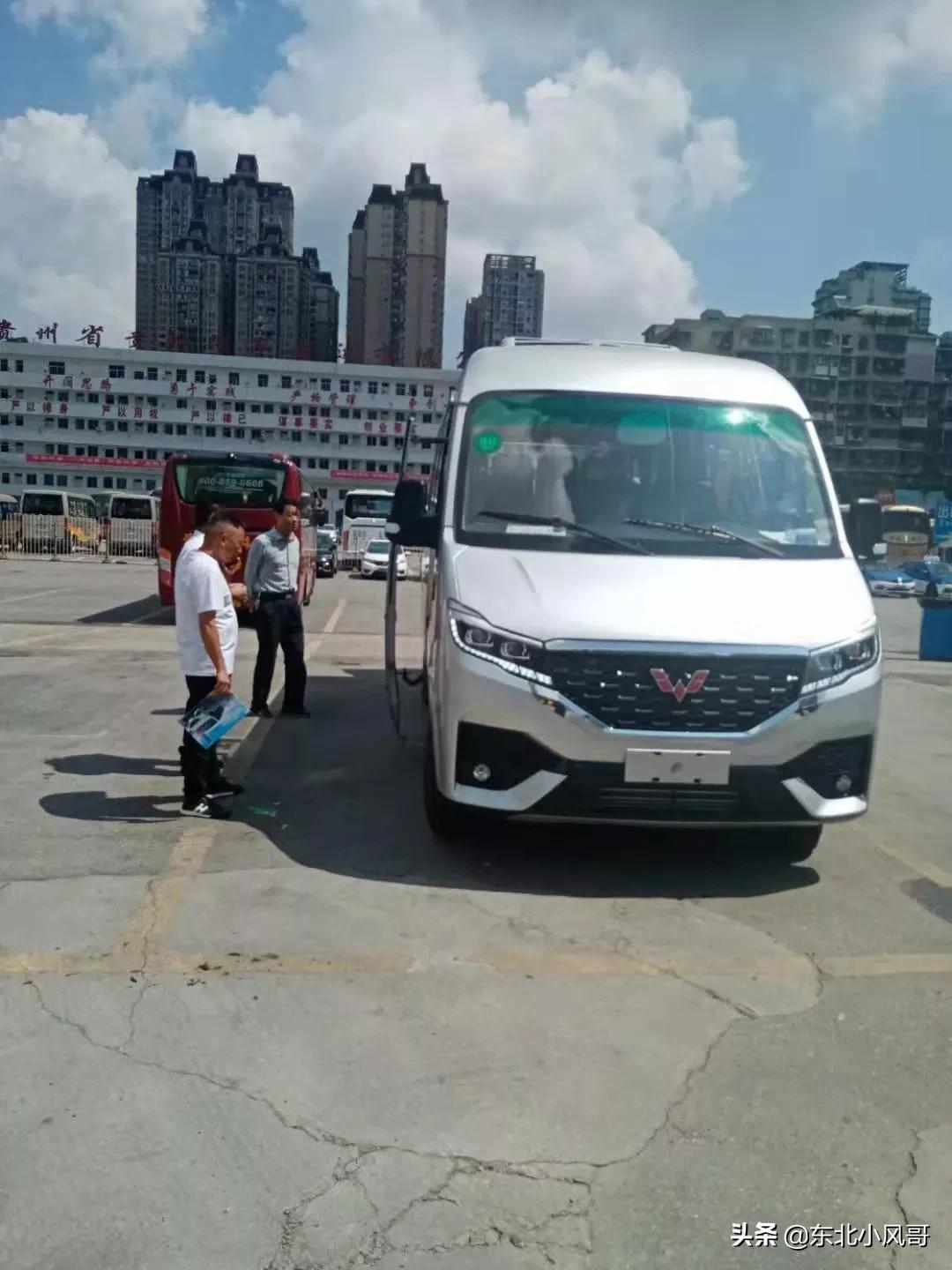 全民说车——汽车内容创作季# 【五菱客车】贵州巡展 五菱s300,10199