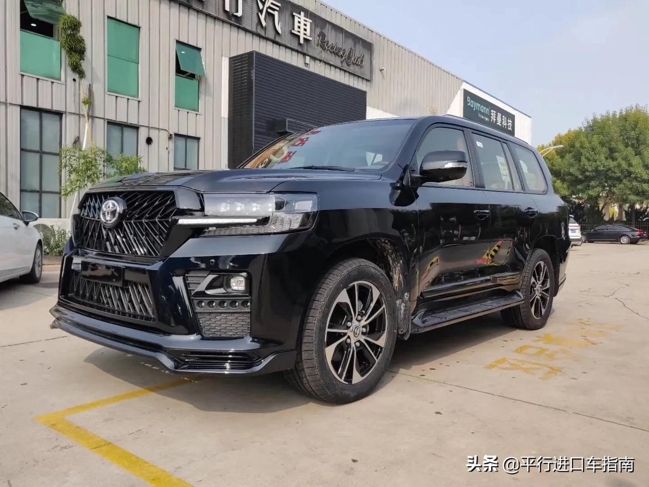 酷路泽4000改装的黑武士套件就问你帅不帅