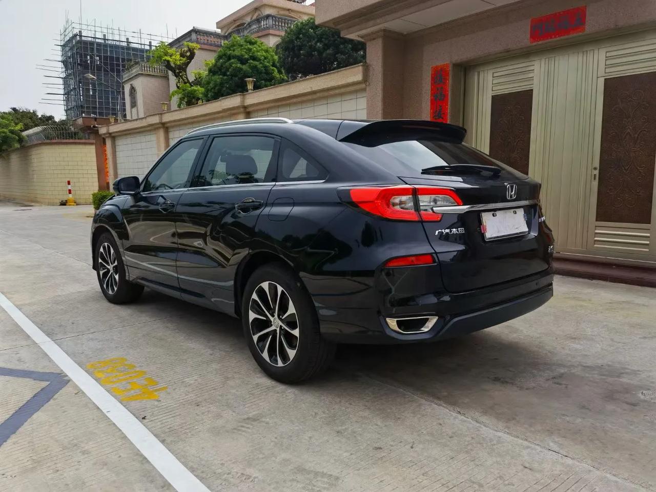 售价1968万2018本田冠道0715t精英版一手美女车车况精品0事故0泡水