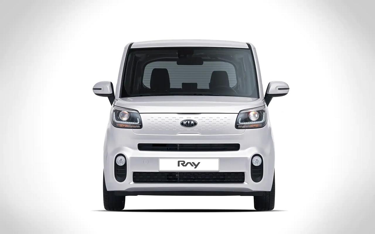 韩国小型车超大空间起亚ray