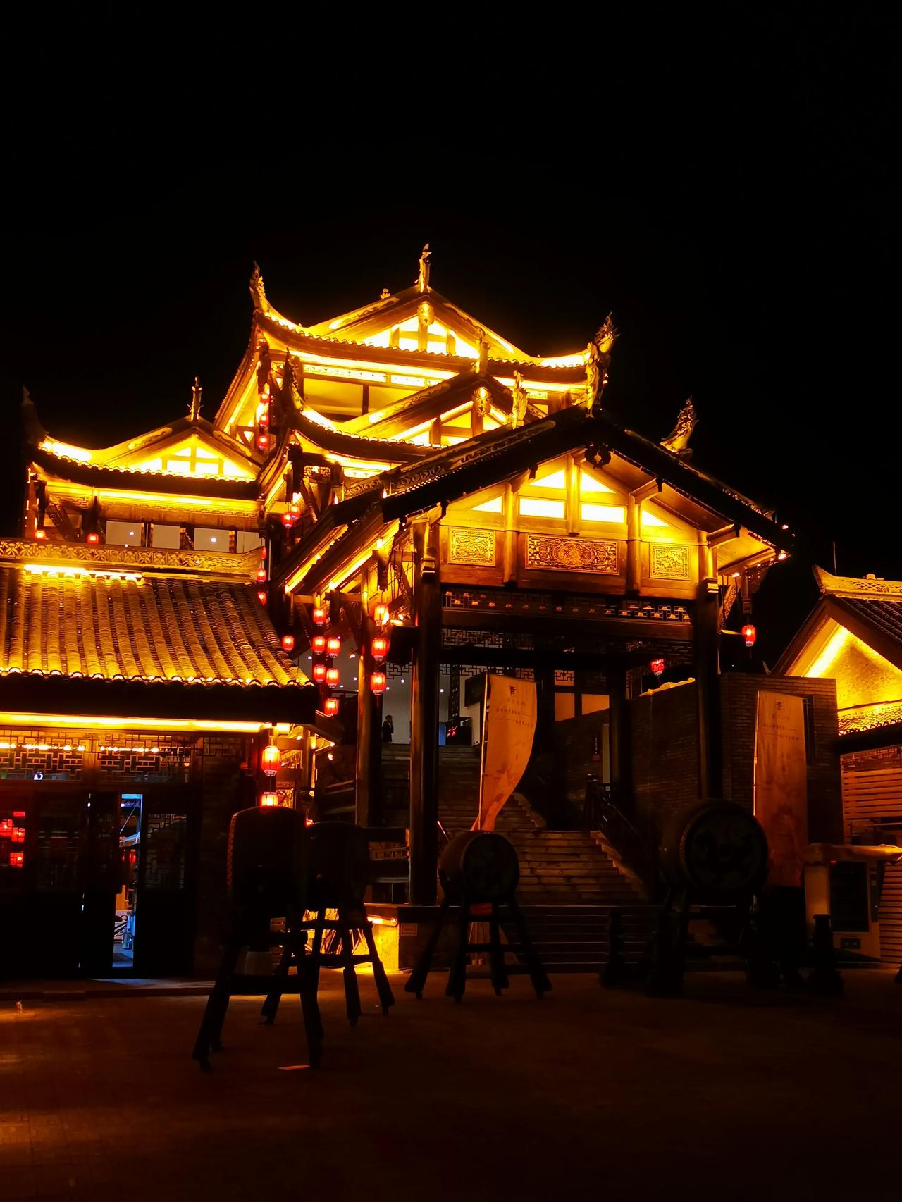 雪铁龙##龙里水乡#今天开着我的小4,到龙里水乡,夜景还是