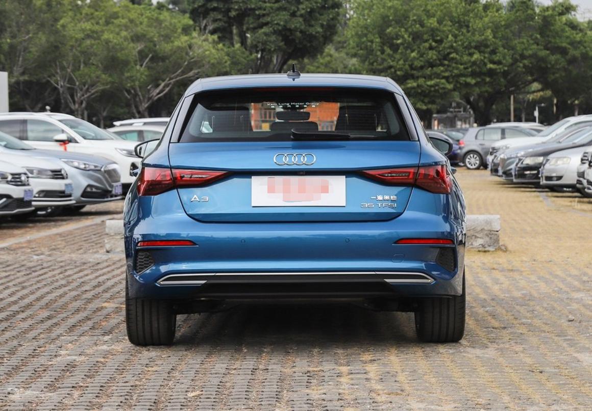 pro的设计草图   看来欧洲市场中的全新明锐国产后颜值还要更帅