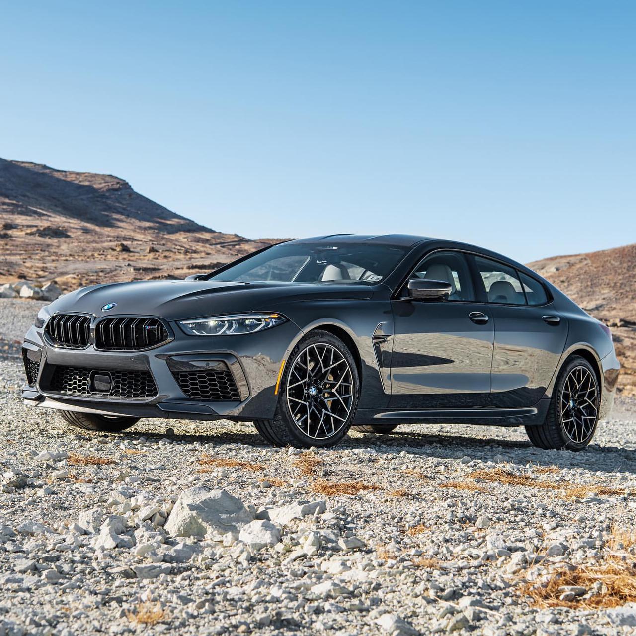 奥迪rs7-137,540美元,宝马m8-167,245美元