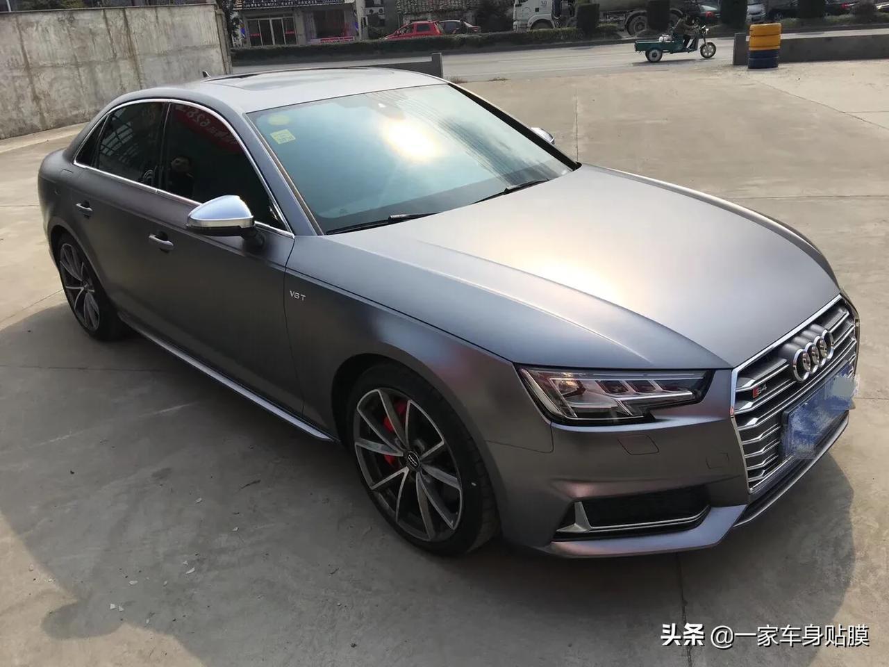 奥迪s4全车电光金属灰完工原厂漆审美疲劳了就换一个颜色又美观又保护