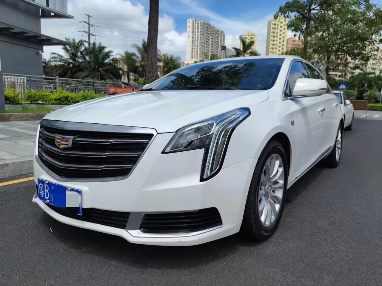 来一台休闲会所大哥座驾深圳牌新到18年718款极品凯迪拉克