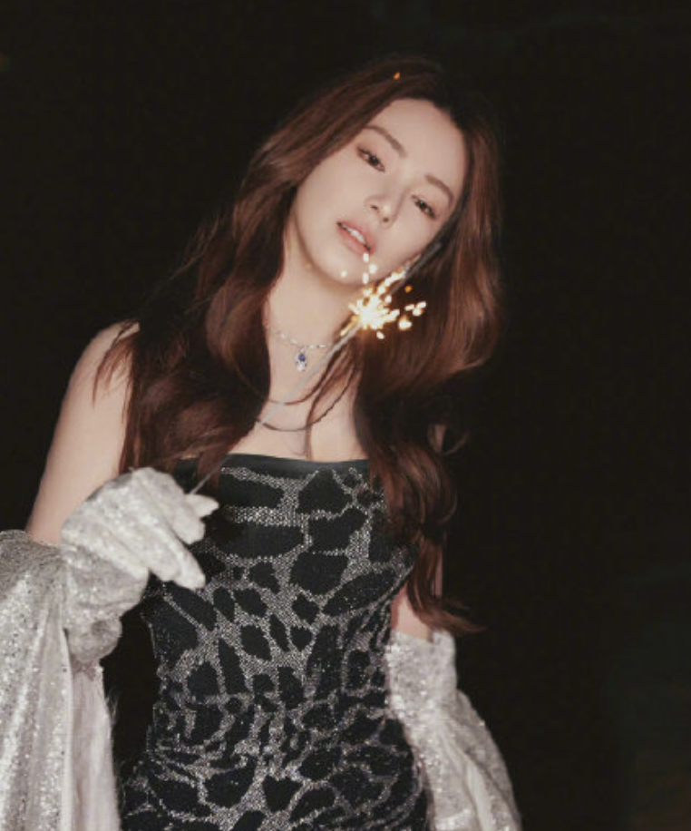 辟谣|张雨绮前经纪人辟谣代孕 网友发现拼写错误