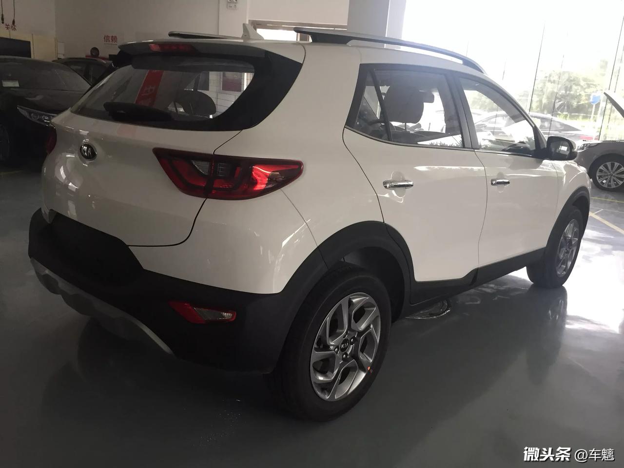 起亚x1听说还挺便宜