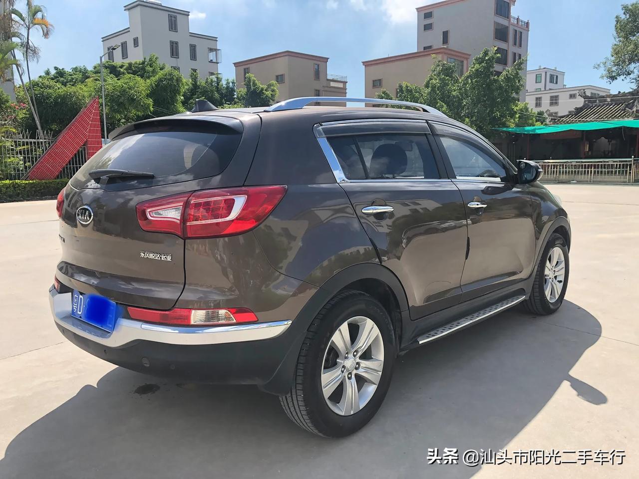 13年起亚智跑20自波天窗多功能方向盘原装真皮座椅7万多公里精品一手