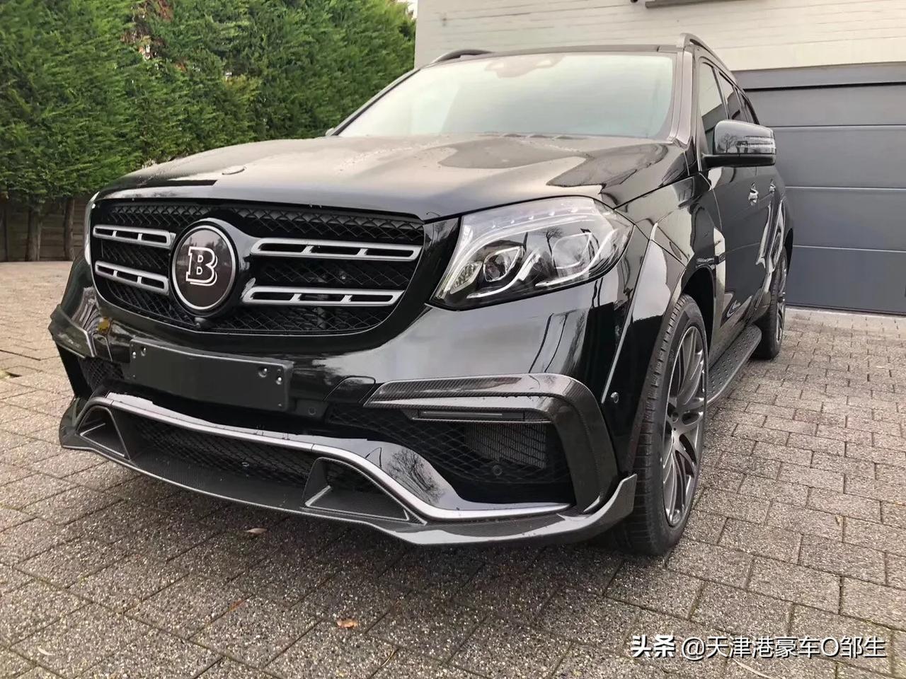 奔驰gls450 改装巴博斯宽体包围 这种风格有喜欢的吗