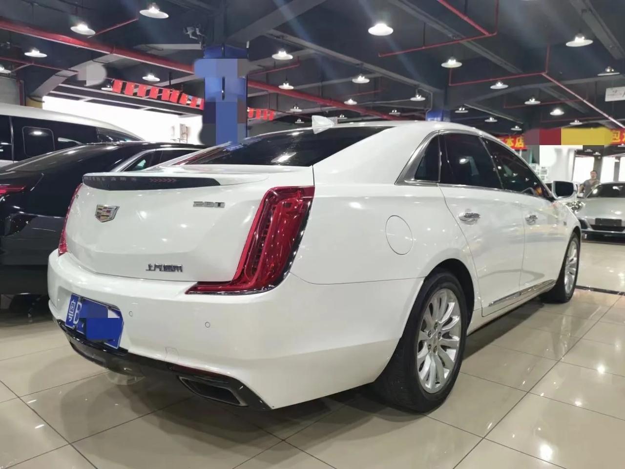 来一台休闲会所大哥座驾深圳牌新到18年718款极品凯迪拉克