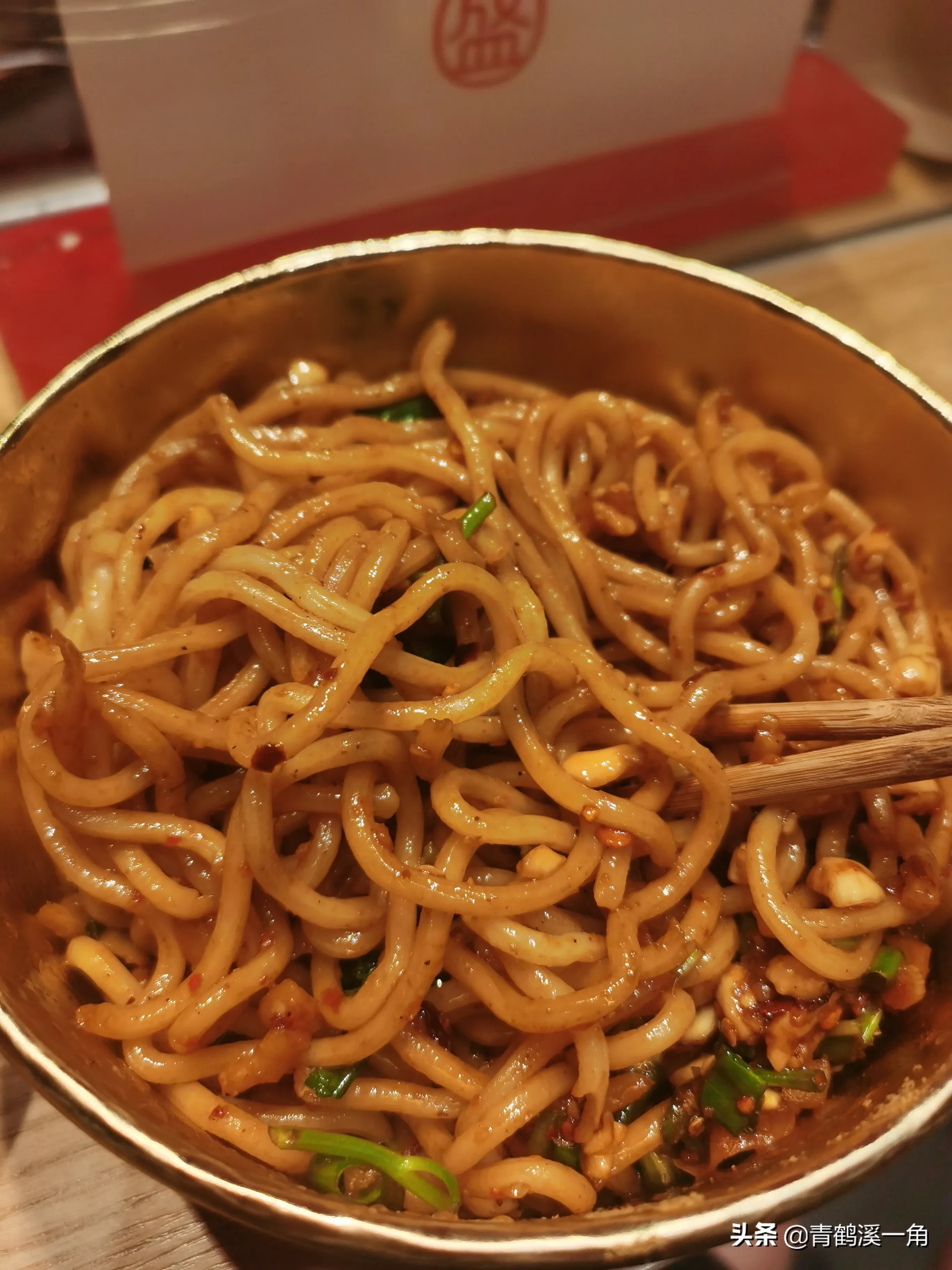 云南串串香摆摊赚钱不