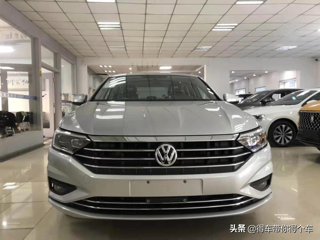 19款 新速腾 1.4t舒适型 指导价 16.19 轻微运损