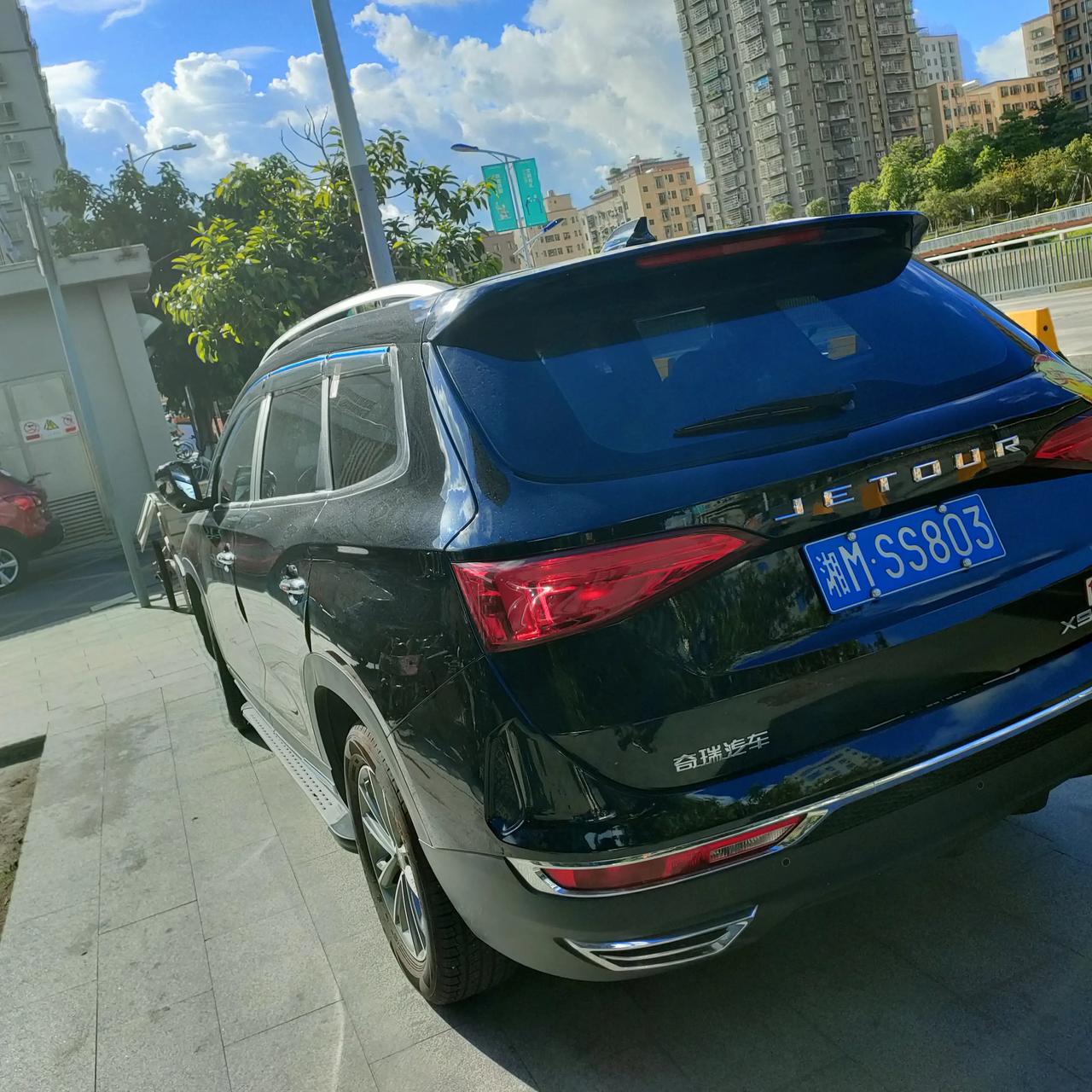 奇瑞x9o看看行不行汽油内燃机配置涡轮增压,销量可以,价格