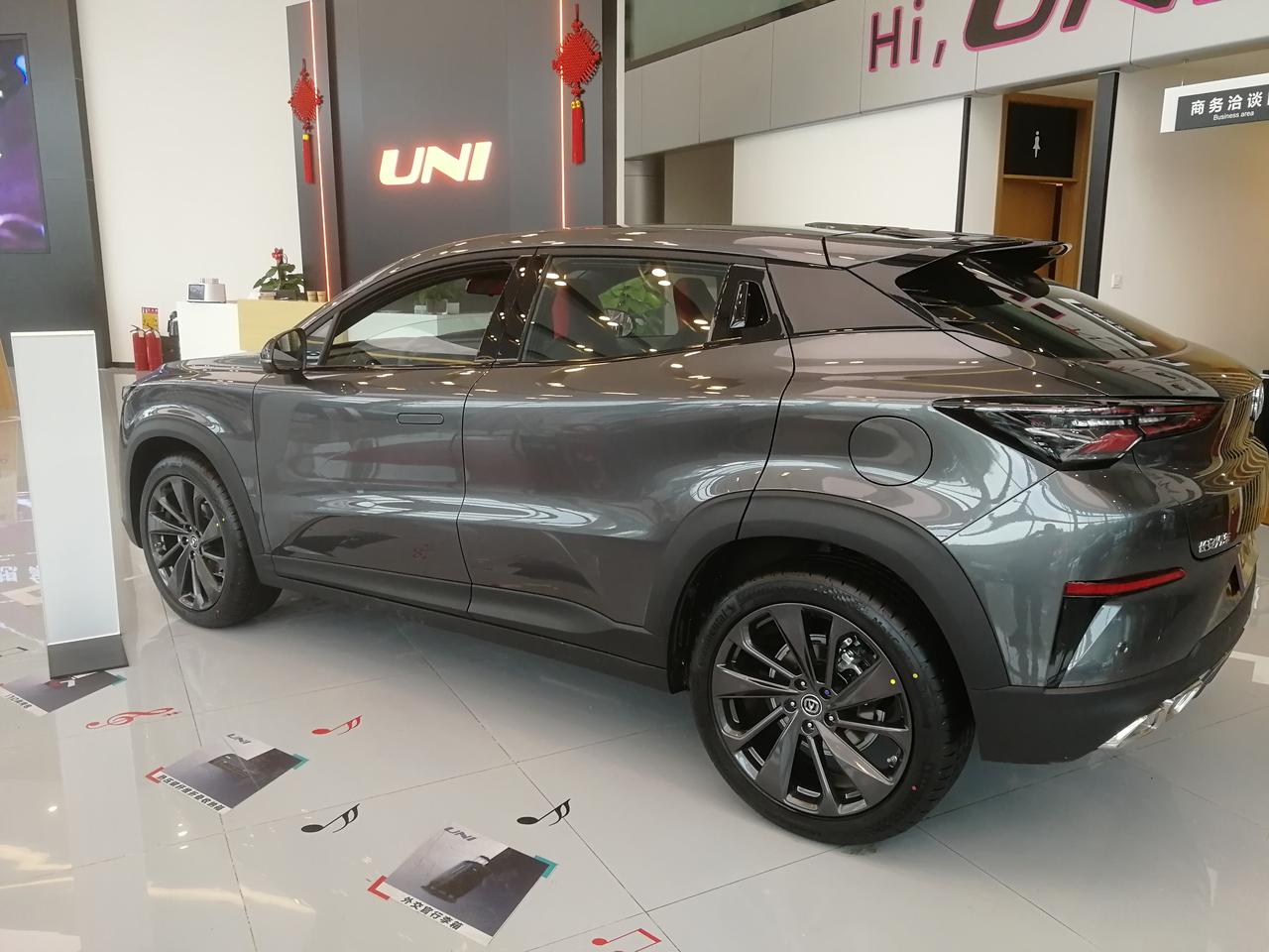 中配小t订车,星际灰_长安uni-t车友圈_懂车帝