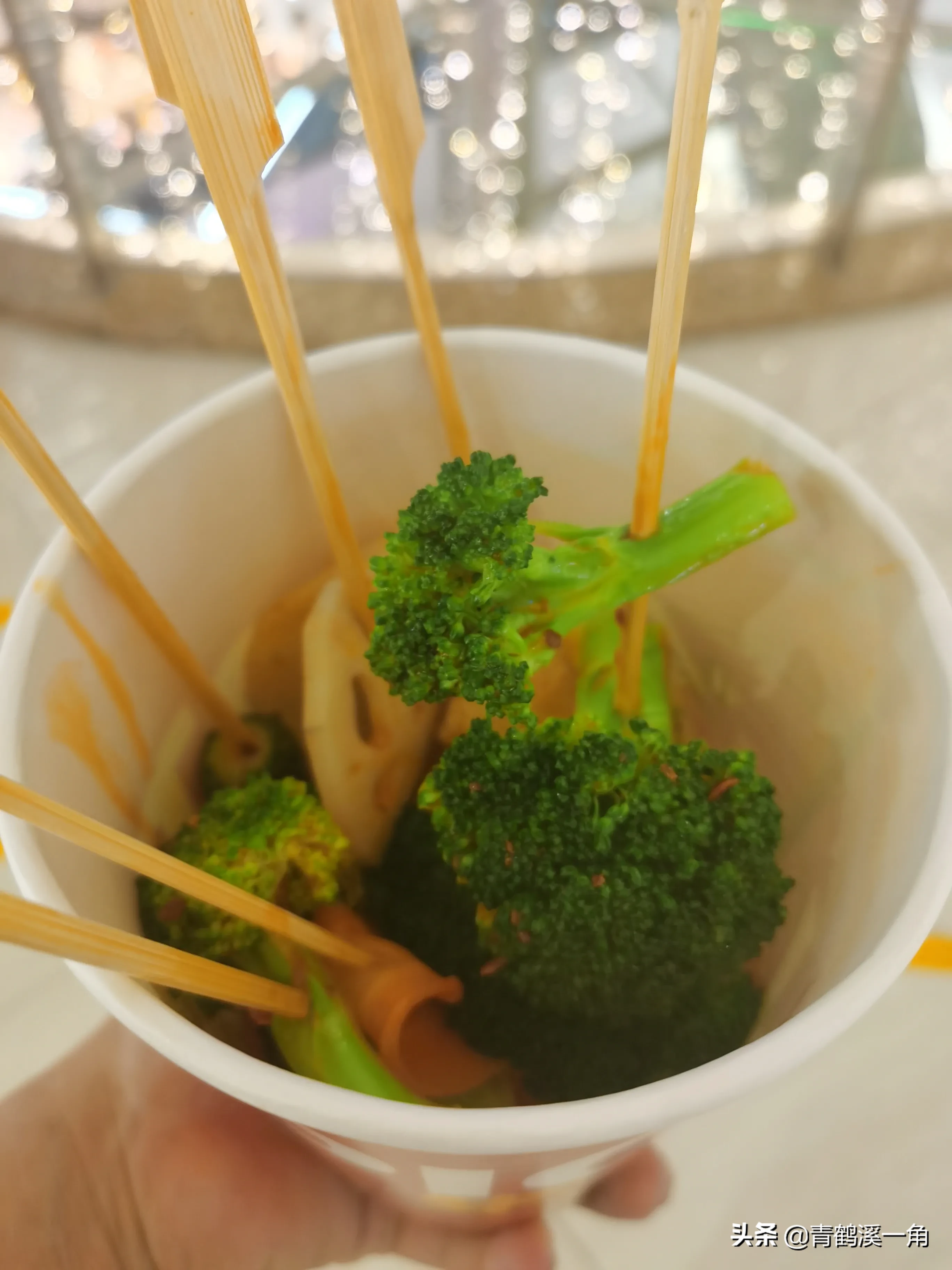 云南串串香摆摊赚钱不