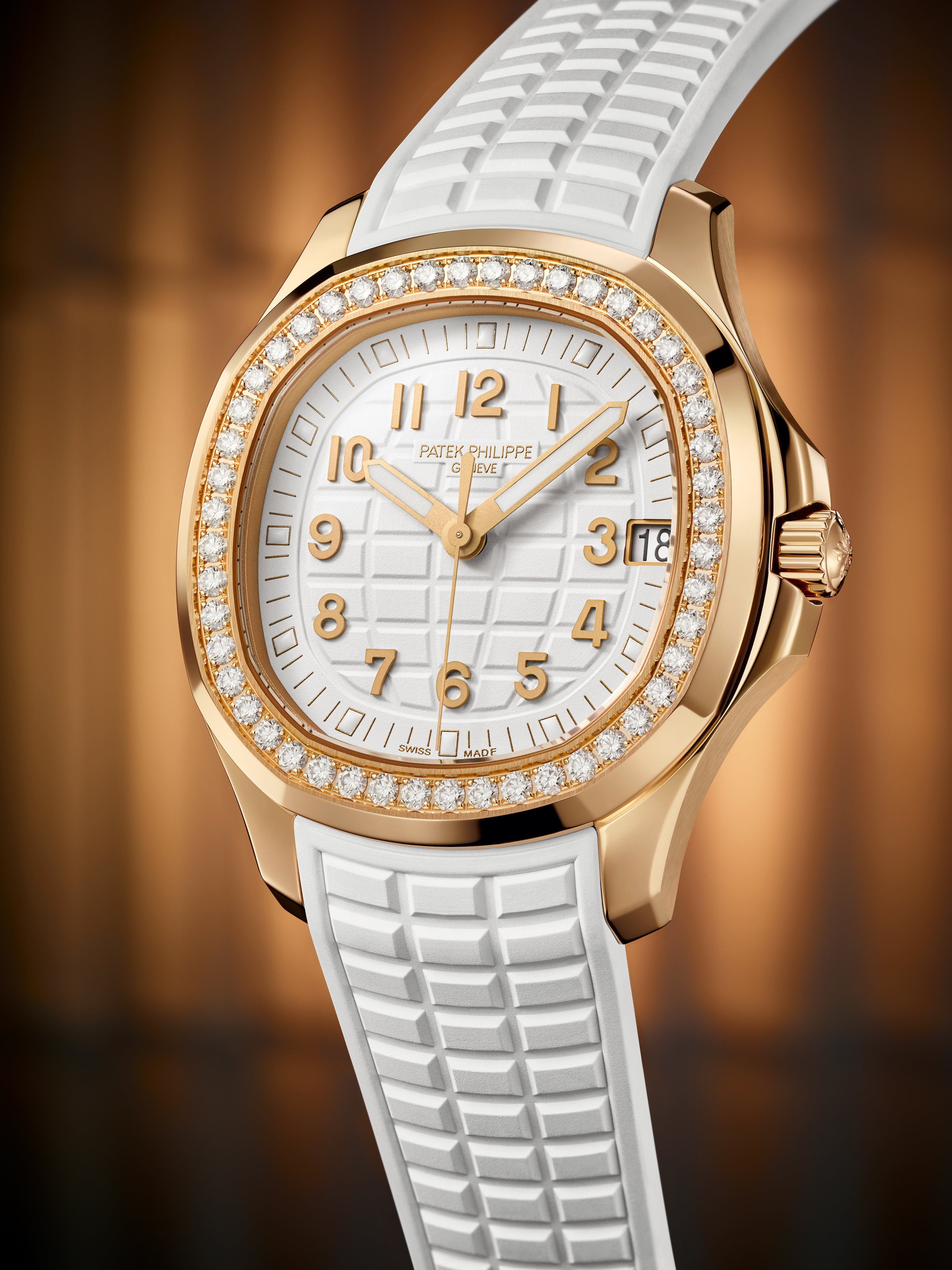 2021年5月,百达翡丽推出aquanaut系列新品,有男表,也有女表 - 趣味