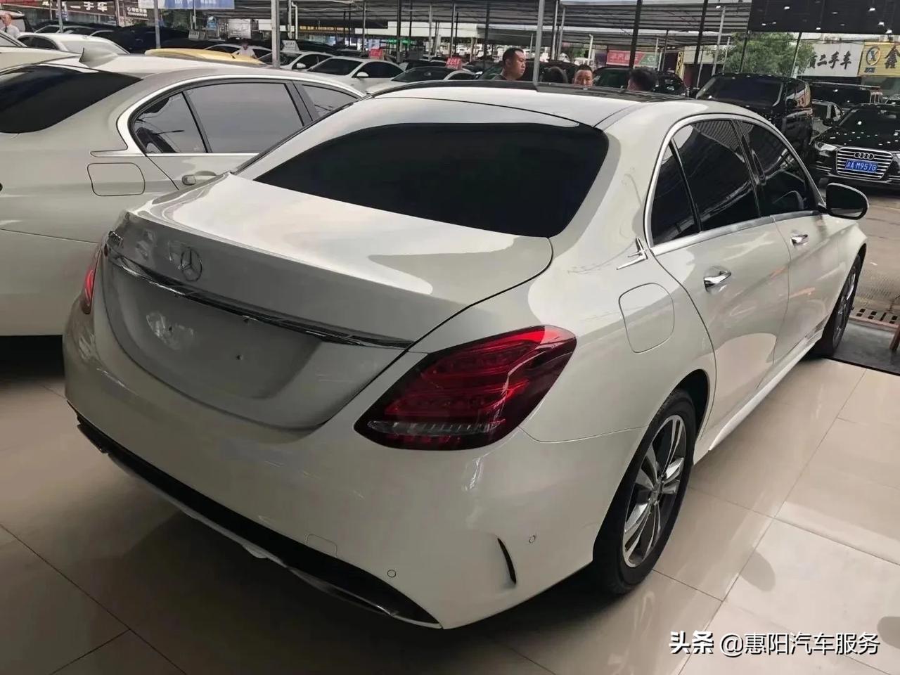 18款20t运动版奔驰c200小几万就能开走无视黑白户