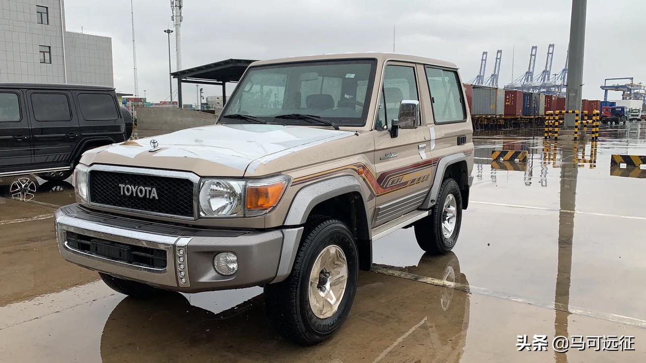 中东丰田lc7系硬派越野车多了不止一个选择