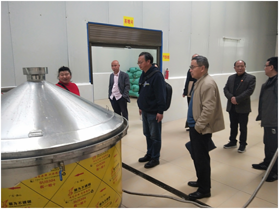 “胡大姐”直播贵宾莅临场景