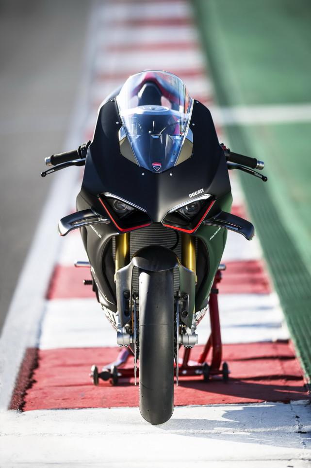 每日一碎#终极赛道机器-杜卡迪panigale v4 sp