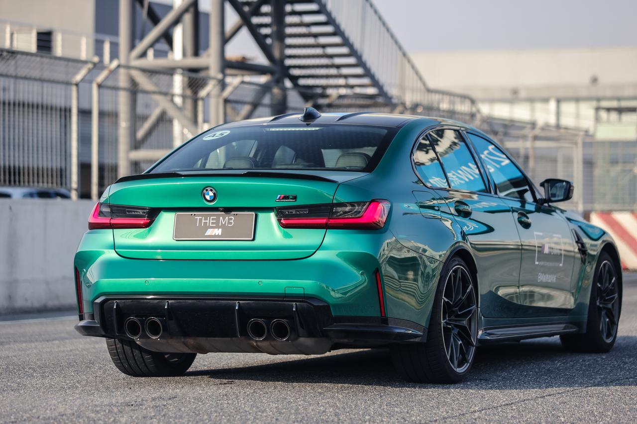 宝马m3雷霆版,指导价84.99万元;3.0t直六双涡轮增压