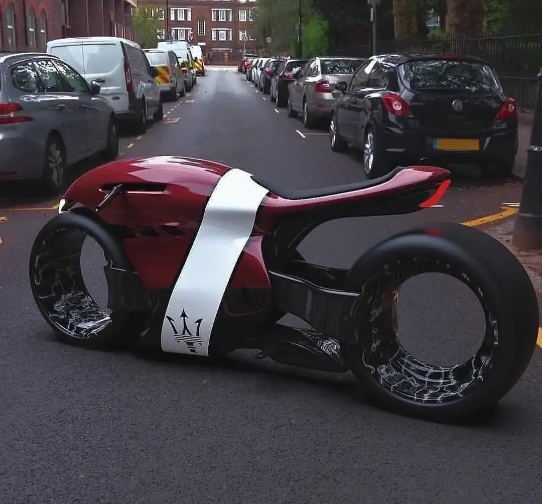 玛莎拉蒂摩托车好有科技感轮毂传动真不一般