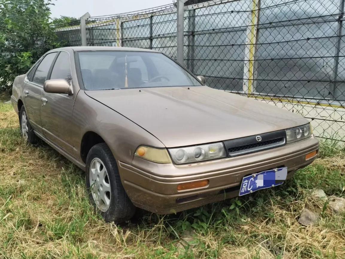 尼桑风度a31,原厂状态的很少见,几乎都被玩漂移的车友拿去改