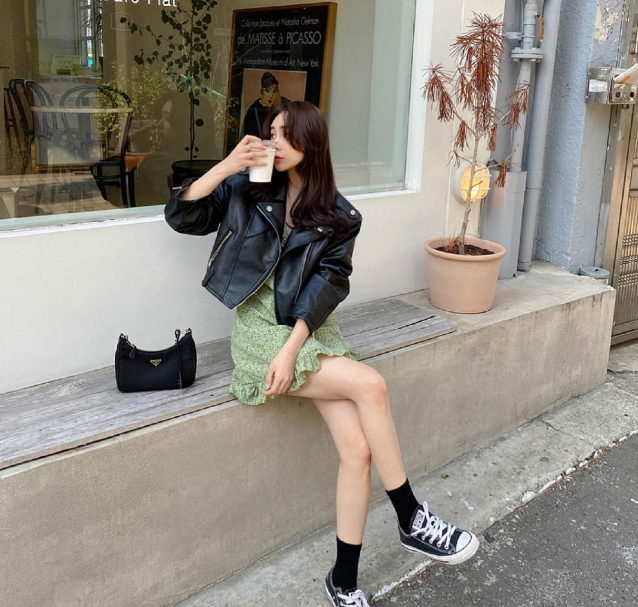 韩国ins时尚博主aridiary：干净舒服的穿搭风格