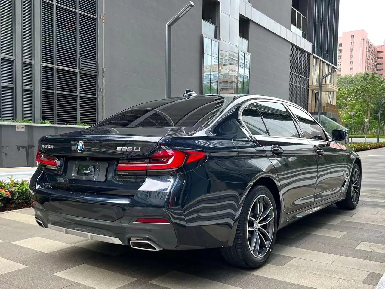 到店2022款2022年4月上牌 宝马525li m 运动