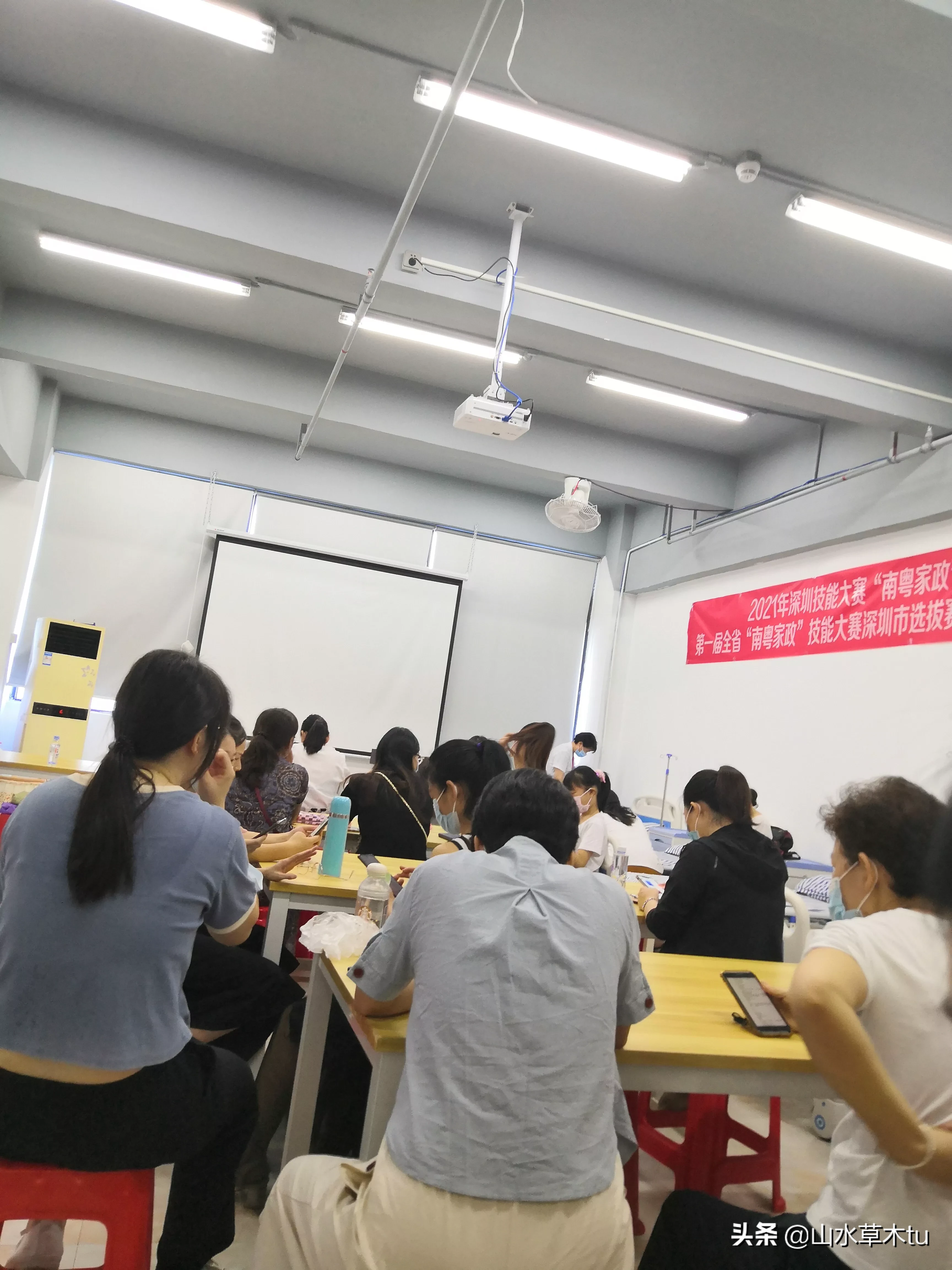 鄂州月嫂培训教程报名 鄂州免费月嫂培训机构