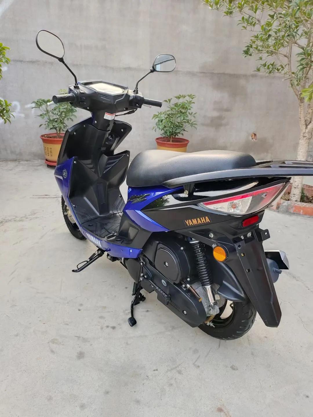 国三雅马哈rs100到货!9成新新到每颗螺丝,准新车