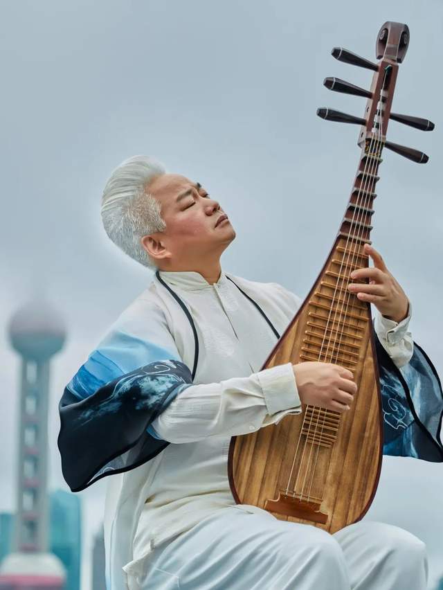 “国乐大师”方锦龙来啦！25日与云南民族乐团一起再掀国乐新风潮