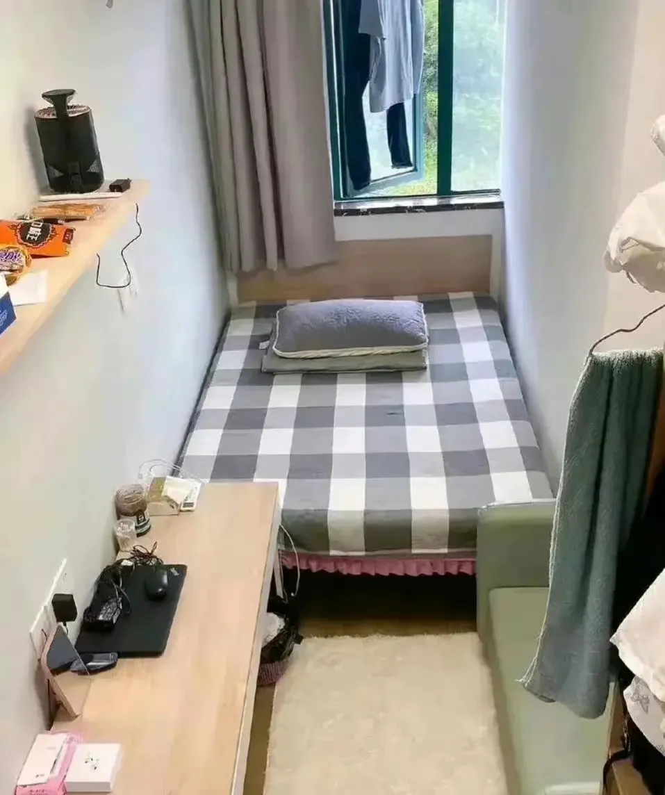 月入2000在上海怎么生活