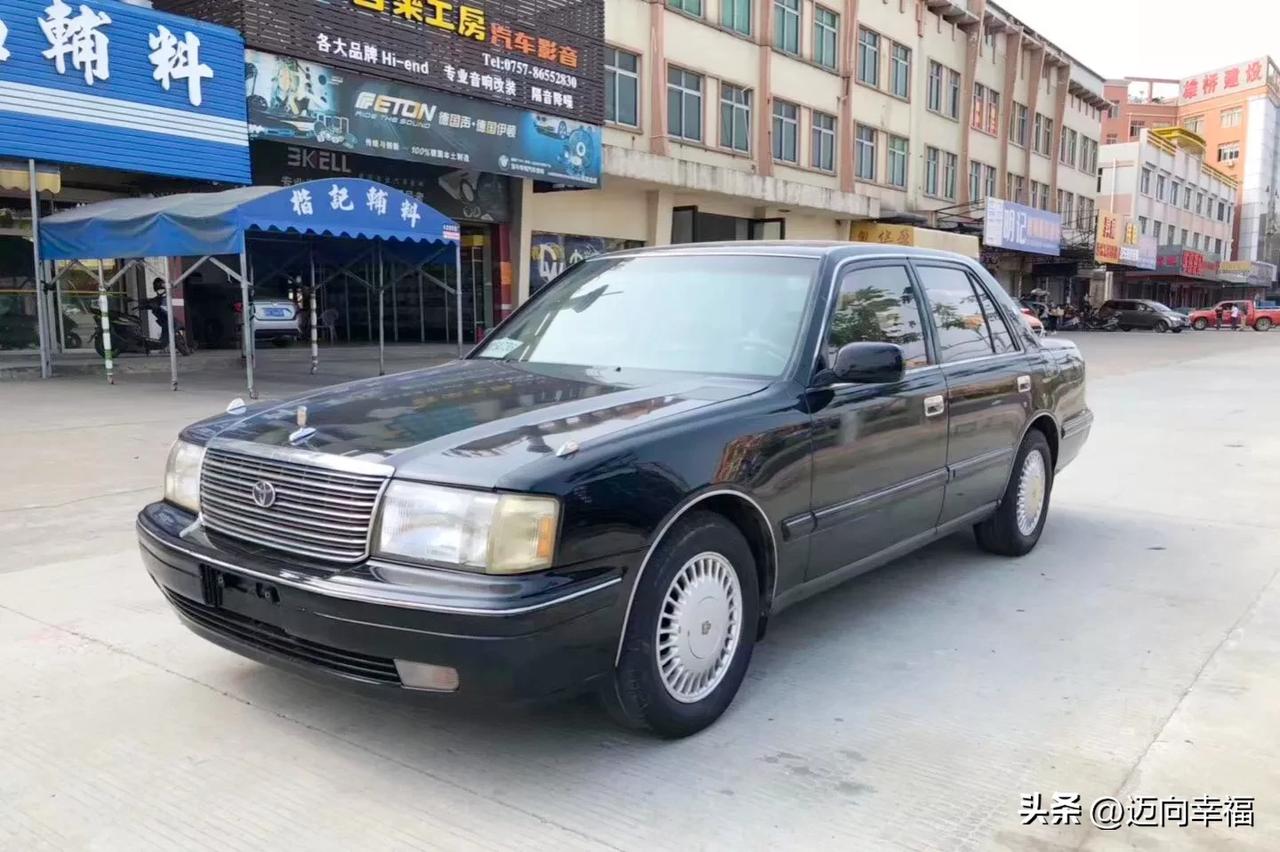 155 十代皇冠代号155,是133之后,进入国内市场的最新