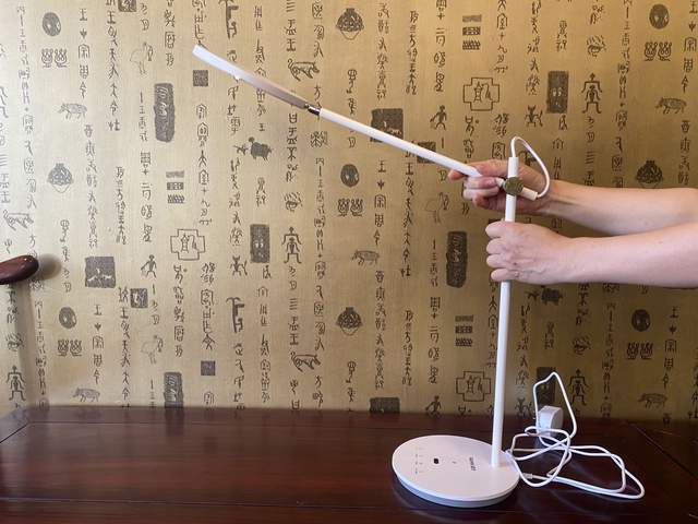 孩子学习用台灯如何选，3个参数定——南卡L1护眼台灯值得选